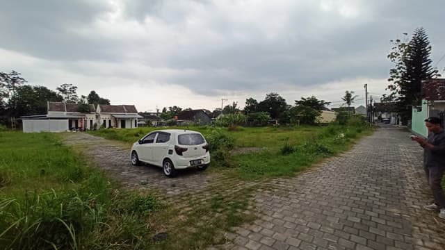 Dekat Hotel Hyatt Tanah Dijual Sleman Dekat Hotel Hyatt Tanah Dijual Sleman di Kabupaten Sleman — foto 5 dari 5