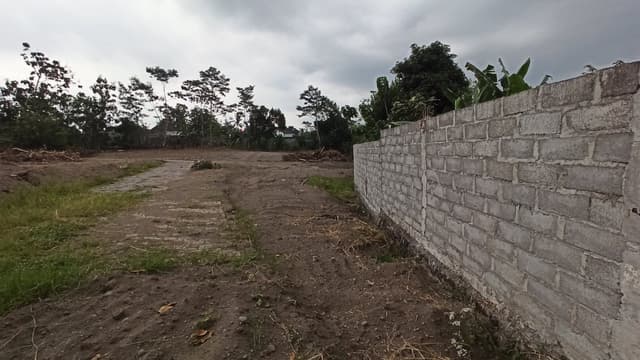 Dekat Hotel Hyatt Tanah Dijual Sleman Dekat Hotel Hyatt Tanah Dijual Sleman di Kabupaten Sleman — foto 2 dari 5