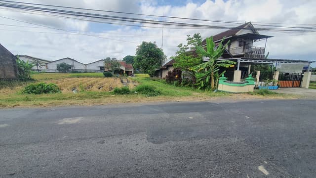 Dijual Rumah 2 Lantai Dekat Janti Berbah Sleman Jogja, Amplaz Mall Dijual Rumah 2 Lantai Dekat Janti Berbah Sleman Jogja, Amplaz Mall di Kabupaten Sleman — foto 2 dari 5