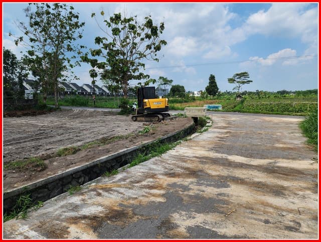 Jakal Km 10, Tanah Sleman dijual SHM Pekarangan di Kabupaten Sleman — foto 5 dari 8