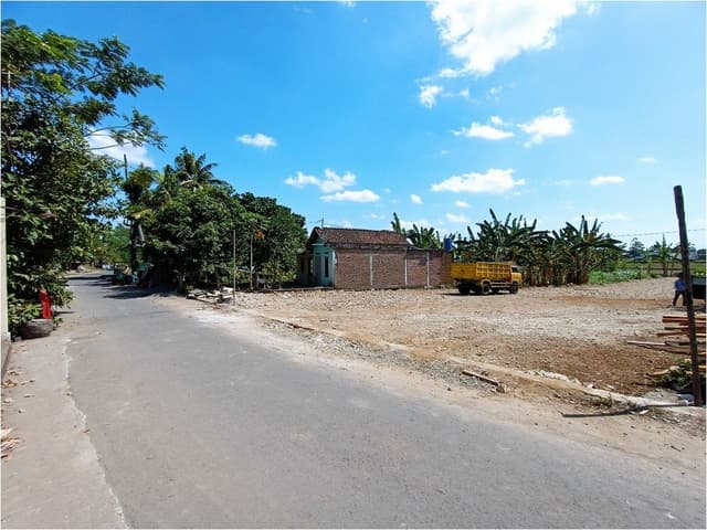 Jl Imogiri Timur km 10, 5 menit ke Stadion Sultan Agung, Tepi Jalan Jl Imogiri Timur km 10, 5 menit ke Stadion Sultan Agung, Tepi Jalan di Kabupaten Bantul — foto 4 dari 7