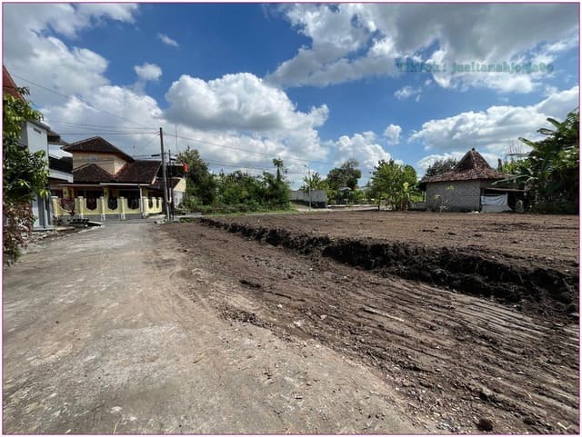 Jl Kaliurang km 9,5 Rumah 2 lantai dekat sekolah BIAS Jl Kaliurang km 9,5 Rumah 2 lantai dekat sekolah BIAS di Kabupaten Sleman β foto 4 dari 5
