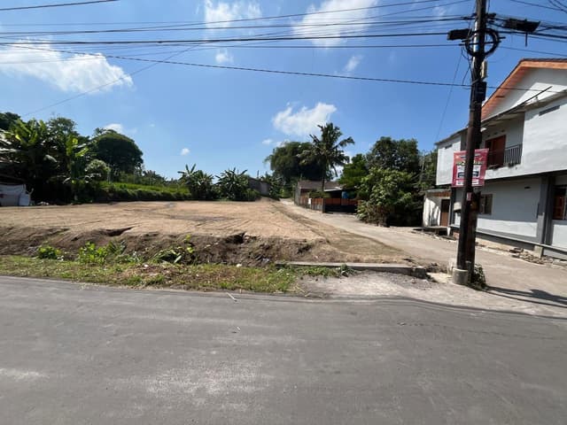 Rumah 2 lantai di jl kaliurang km 9 dekat UGM dan UII Terpadu Rumah 2 lantai di jl kaliurang km 9 dekat UGM dan UII Terpadu di Kabupaten Sleman β foto 3 dari 5