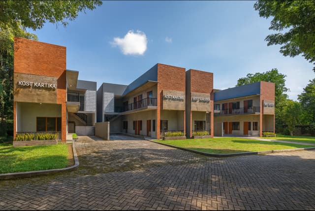 Siap Bangun! Kost Eksklusif 9 Kamar, 1 KM dari Kampus UNY di Kabupaten Sleman — foto 3 dari 5